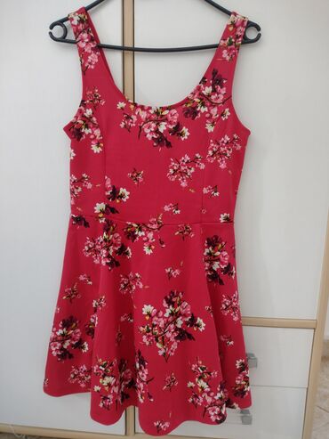 benetton haljine nova kolekcija: M (EU 38), bоја - Crvena, Na bretele