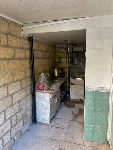 Həyət evləri və villaların satışı: 7 otaqlı, 200 kv. m, Orta təmir — 9