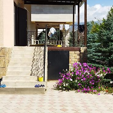 Продажа коттеджей и домов: Продаётся просторный двухэтажный (+обустроенный цокольный этаж) — 2