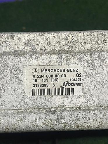 w204: Интеркулер (охладитель наддувочного воздуха) Mercedes-Benz W204. - — 2