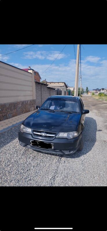 Легковой транспорт: Сдаю в аренду: Легковое авто