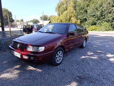 шлив машина: Volkswagen Passat: 1996 г., 2 л, Механика, Бензин, Седан