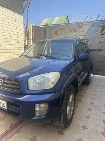 corolla runx: Тез арада RAV4 машинасы сатылат Сос.хор. Аял киши уй садик, школа деп
