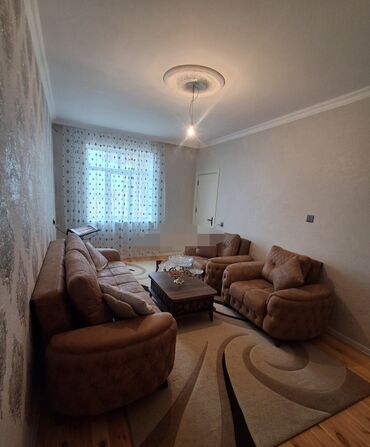 Uzunmüddətli kirayə evlər: 50 kv. m, 3 otaqlı -da lalafo.az — 3 Uzunmüddətli kirayə evlər: 50 kv. m, 3 otaqlı — 3