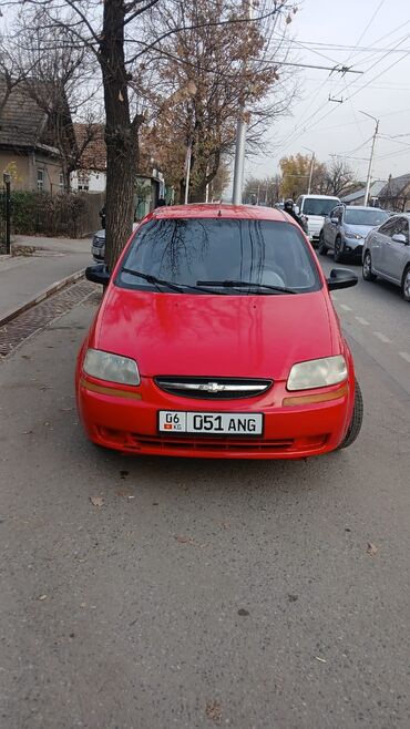 Chevrolet: Chevrolet Aveo: 2004 г., 1.4 л, Механика, Бензин, Седан