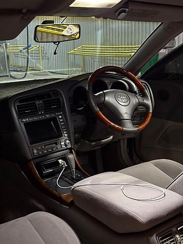 телешка на авто: Toyota Aristo 3 куба На стильных дисках Камера заднего вида Все — 10