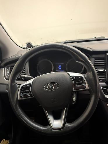Hyundai: Hyundai Sonata: 2019 г., 2 л, Автомат, Газ, Седан — 12