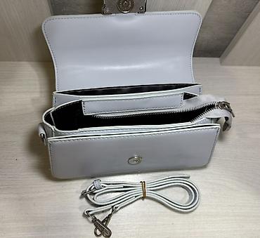 kipling monkey: 🩵 Продаю голубую сумку Стильная и аккуратная сумка с короткой ручкой — 5
