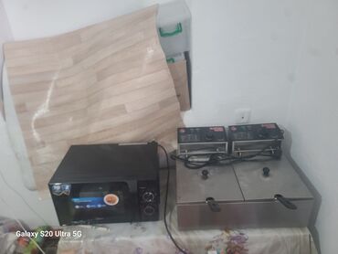 я ищу работу в кафе: Профессиональное кухонное оборудование для горячего цеха: про -