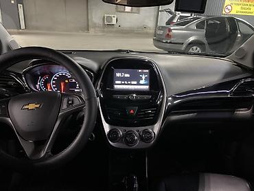 степ аэробика: Chevrolet Spark: 2017 г., Автомат, Бензин, Хэтчбэк — 7