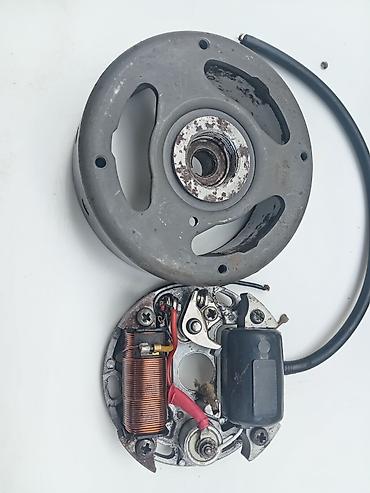 methyl 3: Komplet crno  paljenje 6v 17w  ispravno 3000 din Sve komplet sa  — 3