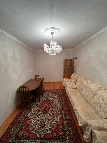 Köhnə tikili: Hovsanda 9/9 3 otaqli bina evi satilir qiymet 110000 — 3