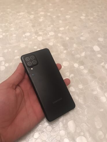 samsung b5702 duos: Samsung Galaxy A22, 128 GB, rəng - Qara, Düyməli, Barmaq izi, İki sim kartlı