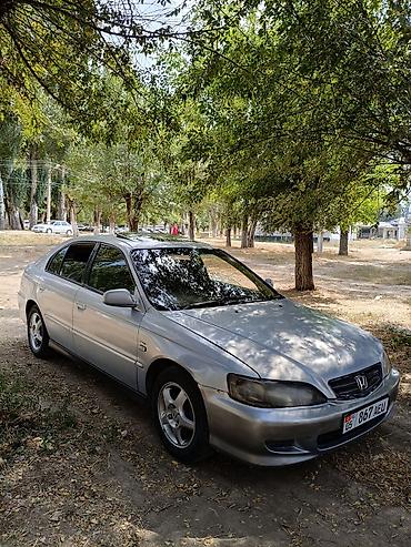 Honda Accord: 2001 г., 2 л, Автомат, Бензин, Седан