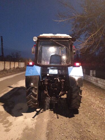 Traktorlar: Traktor Belarus (MTZ) 82.1, 2009 il, 82 at gücü, motor 8.2 l, İşlənmiş — 9