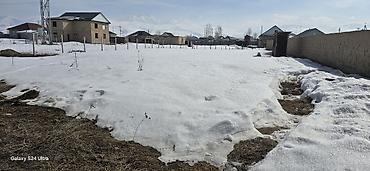 Продажа коттеджей и домов: Продаю недостроенный дом в городе Каракол участок 15соток, имеется — 6