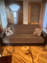 tek divan: Divan, İşlənmiş, Açılan, Bazalı, Parça, Çatdırılma yoxdur