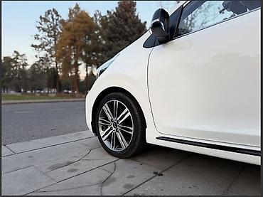 moning: Kia Morning: 2019 г., 1 л, Механика, Бензин, Хэтчбэк — 6