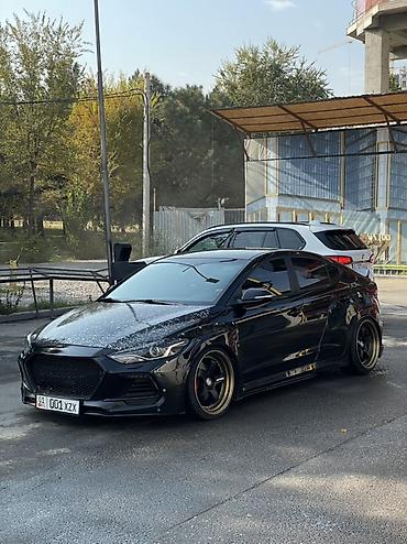 самый дешёвый авто: Комплект Hyundai, 2018 г., цвет - Черный, Б/у — 1