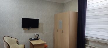 Otaqların günlük kirayəsi: Geniş və rahat qonaq otağı/kiralık otaq. Xüsusiyyətlər: İnşaatçılar — 4