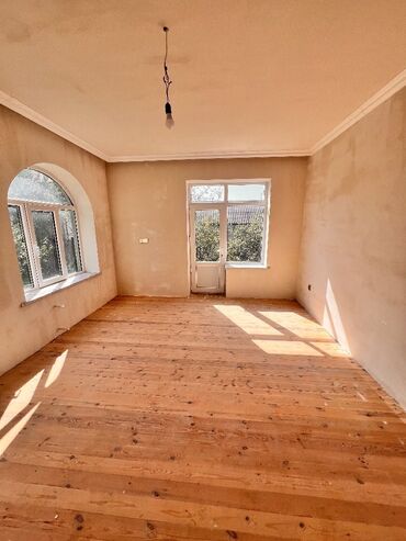 Həyət evləri və villaların satışı: 9 otaq, 240 kv. m, Kredit yoxdur, Orta təmir -da lalafo.az — 16 Həyət evləri və villaların satışı: 9 otaq, 240 kv. m, Kredit yoxdur, Orta təmir — 16