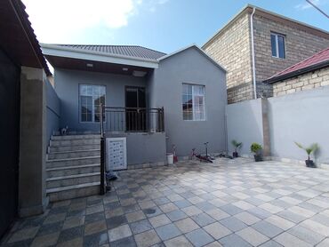 Həyət evləri və villaların satışı: Ramana qəs. 3 otaqlı, 100 kv. m, Kredit yoxdur, Yeni təmirli