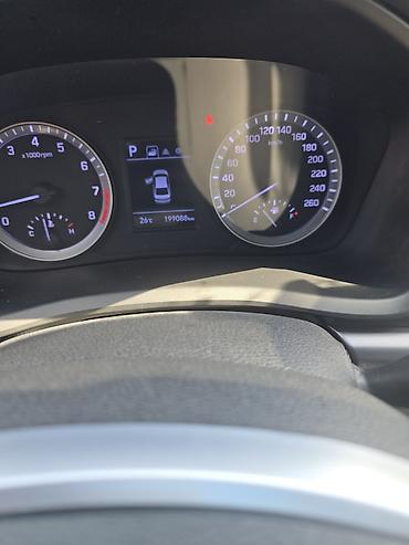соната 2006: Hyundai Sonata: 2023 г., 2 л, Автомат, Газ, Седан — 5