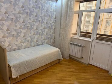 Uzunmüddətli kirayə mənzillər: Varovski qəsəbəsində,Rövşən Hüseynov küçəsində,Daxili Qoşunların Baş — 4