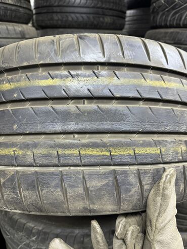 Шины: Шины 265 / 35 / R 19, Лето, Б/у, 1 шт, Легковые, Франция, Michelin