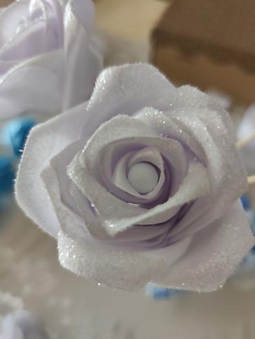 houseware: Ručni buketi od satenskih i organza cvetova - Ručno izrađeni — 5