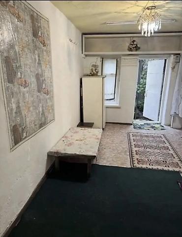 жерди: 15 м², 1 бөлмө, Пишпек, Кыздарга гана — 1