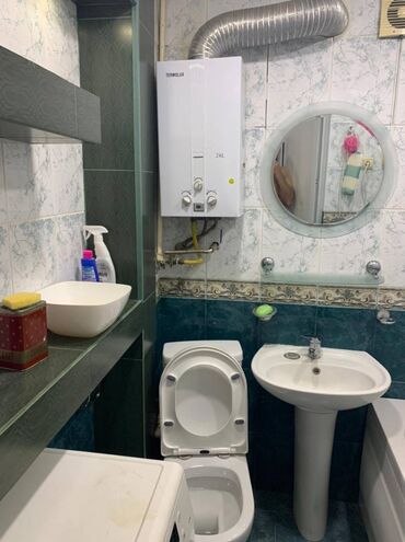 Uzunmüddətli kirayə mənzillər: 28 mayda yaxınlığında amerika səfirliyinə yaxın 5 mertebeli binanın — 8