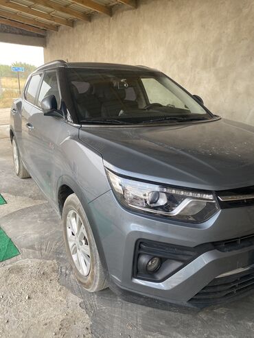 мерседес бенз а: Ssangyong : 2019 г., 1.5 л, Типтроник, Бензин, Кроссовер