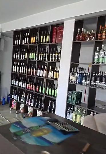 Mağaza üçün modul rəf sistemi - Material: laminat/LDSP ağac əsaslı
