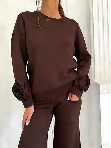 Kompleti: Kompleti
Cena 3600
Uni vel.
V30 — 9