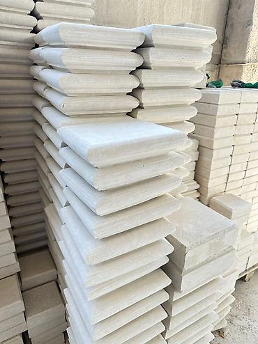 Фасадные плиты Сары-Таш (Травертин): Отборные балясины,тумбы,перила из 2 го слой сары таша все в один цвет — 7