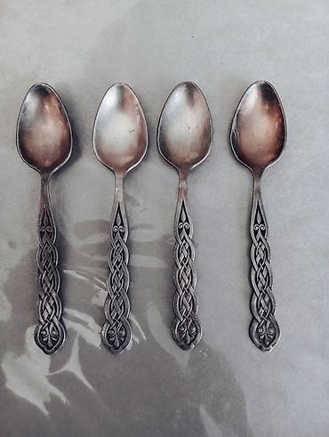 kafeyni serviz: 4 ədəd metal çay qaşığı dəsti - Material: metal (gümüşü rəng) - — 2