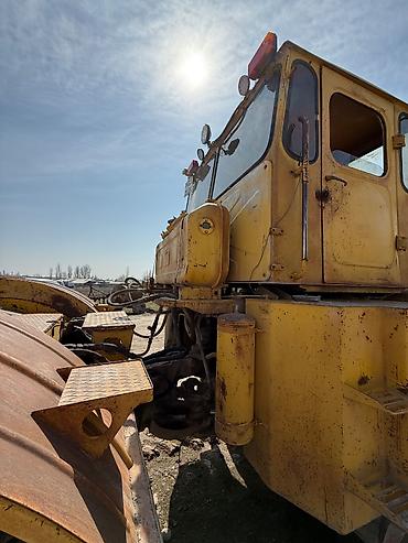 Тракторы Кировец: Трактор «Кировец» К-700А Год выпуска: 1982 Заводской номер: 8209205 — 6