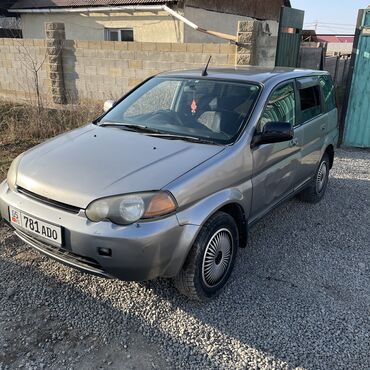 Honda: Honda HR-V: 2000 г., 1.6 л, Вариатор, Бензин, Внедорожник