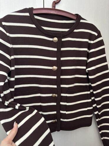 кожанный кошелек: Кардиган, Трикотаж, Средняя модель, Осень-весна, С карманами