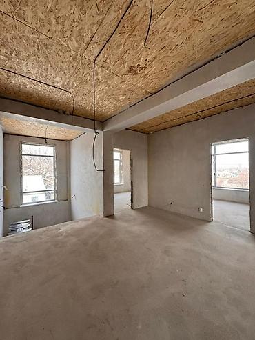 Продажа коттеджей и домов: Продаётся современный таунхаус общей площадью 278 м². Дом почти готов — 14