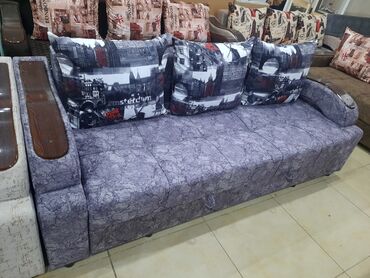 Прямые диваны: Продаю диваны мустанг по городу доставка бесплатно звоните ватсап — 2