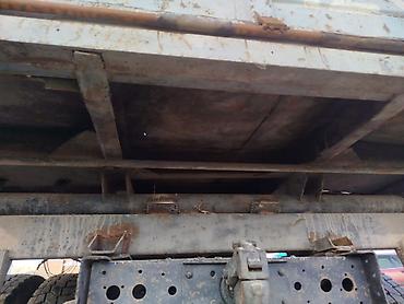 Грузовые кузова и будки: Кузов бортовой ЗИЛ — 1