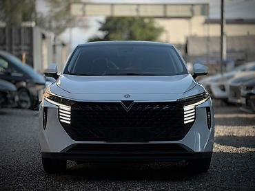 Roewe: Roewe : 2023 г., Кроссовер — 1