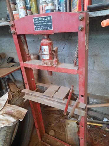 электро домкрат для легкового авто: Комплект оборудования для автосервиса/мастерской. Состав: - Верстат