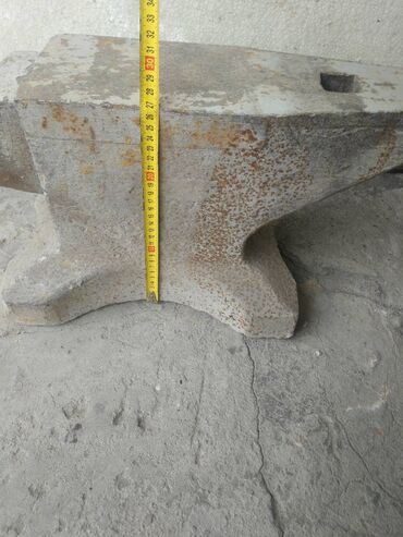 Наковальни: Продаю Наковальню. Наковальня в Очень Хорошем состоянии! Размеры есть — 9