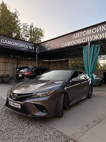Продажа авто: Toyota Camry: 2019 г., 2.5 л, Автомат, Бензин, Седан — 2