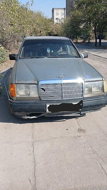 220 mercedes: Mercedes-Benz W124: 1987 г., 2.8 л, Механика, Газ, Седан — 1