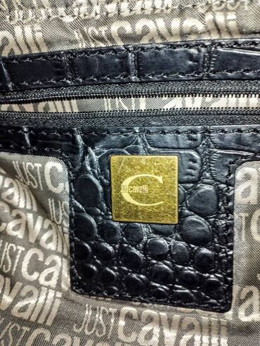 Torbe: Just Cavalli kožna sa hologramom Vrhunska brendirana torba od kože — 4