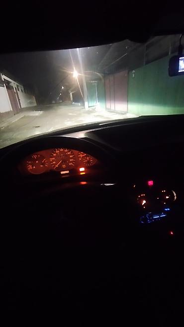 Mercedes-Benz: Mercedes-Benz E-Class: 1991 г., 2 л, Механика, Бензин, Седан — 8